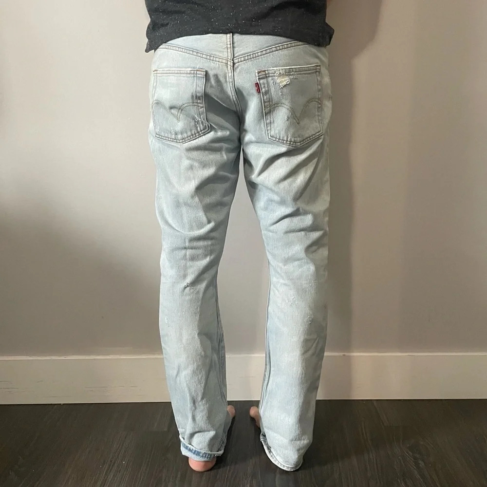 👖 Levi’s Distressed Blue Jeans - Size 31W 👖 - Picture 3 of 16